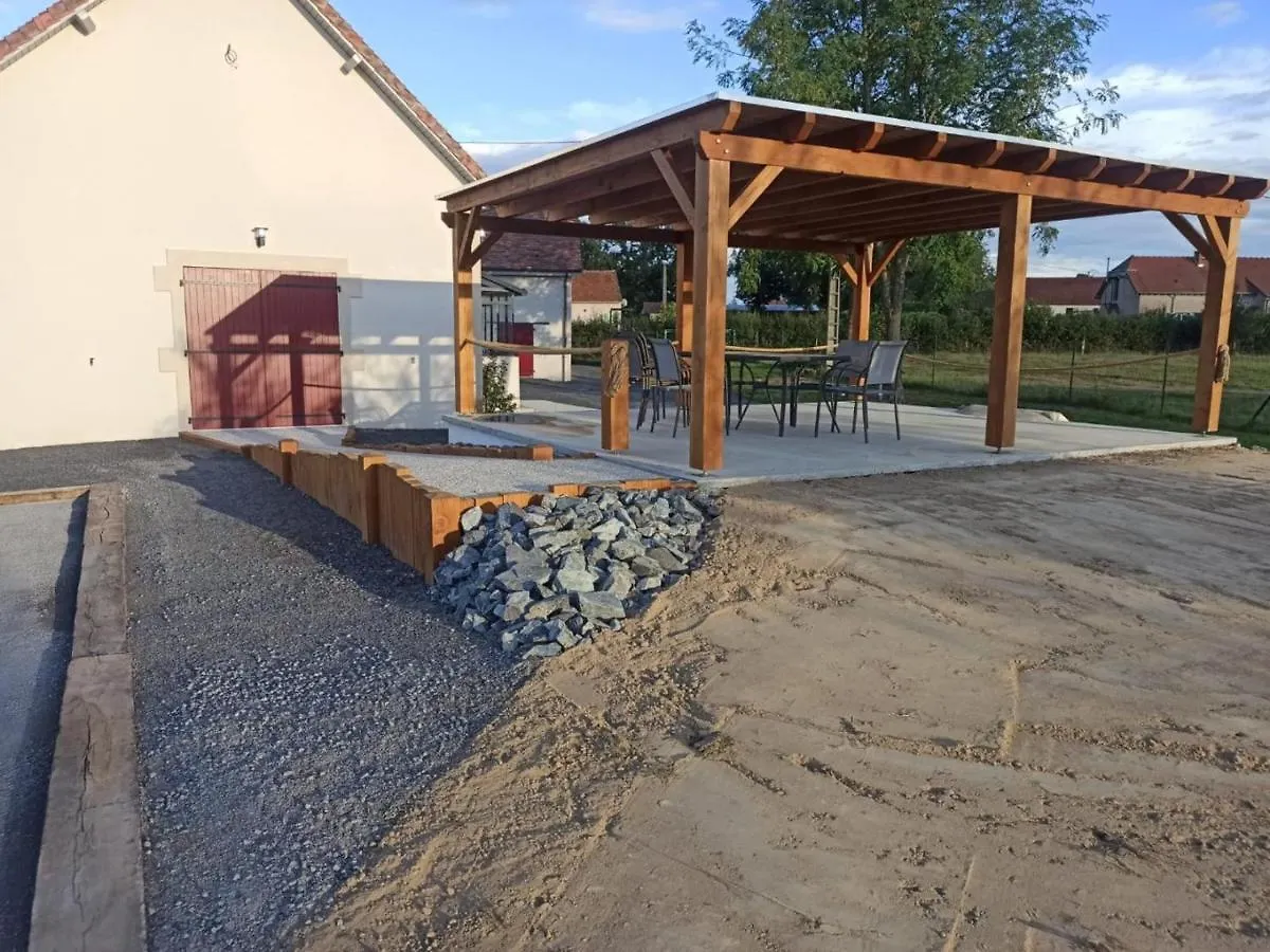 Gîte Saligny-sur-Roudon, 3 pièces, 5 personnes - FR-1-489-379 0*, Saligny-sur-Roudon France